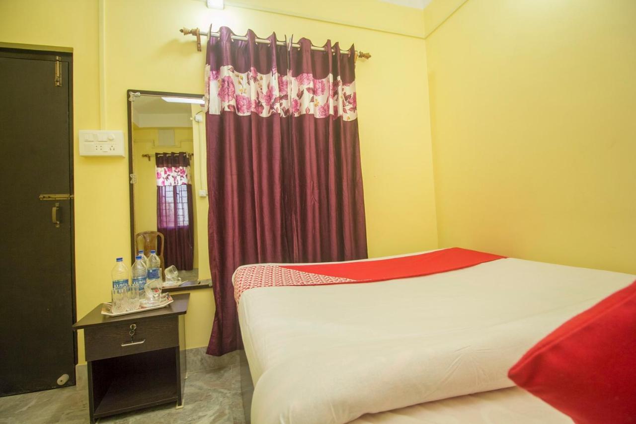 Hotel O Kshounish Residency Māldah Extérieur photo